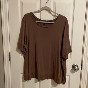 Universal Standard Camel Colored Tee with Ribbed Detail - L